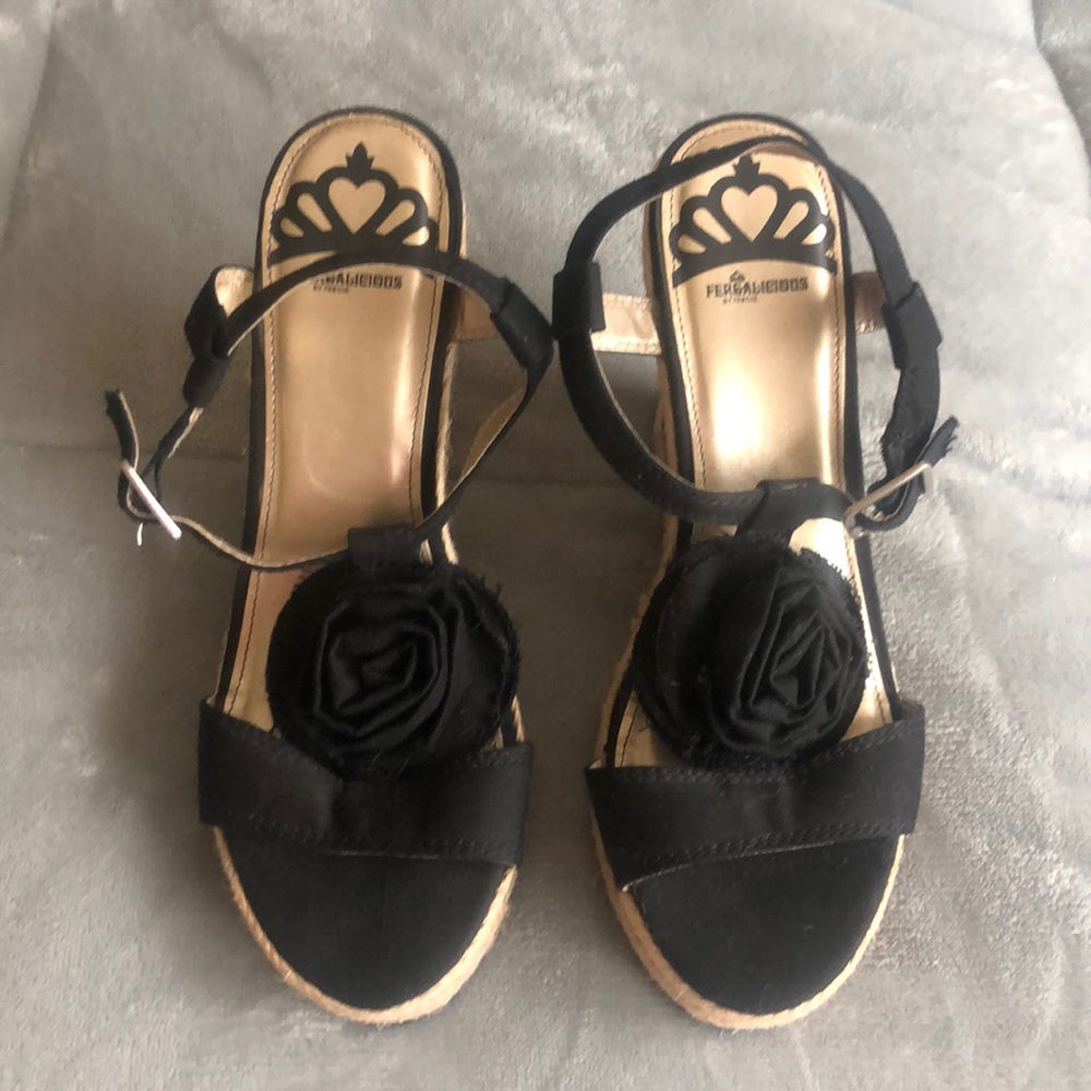 Fergi wedges